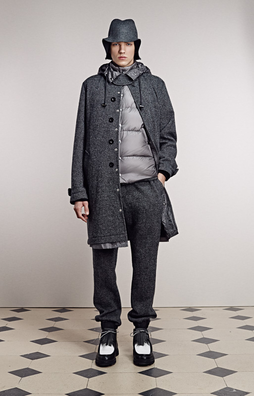 http://www.fashionsnap.com/collection/sacai/mens/2015-16aw/gallery/index2.php